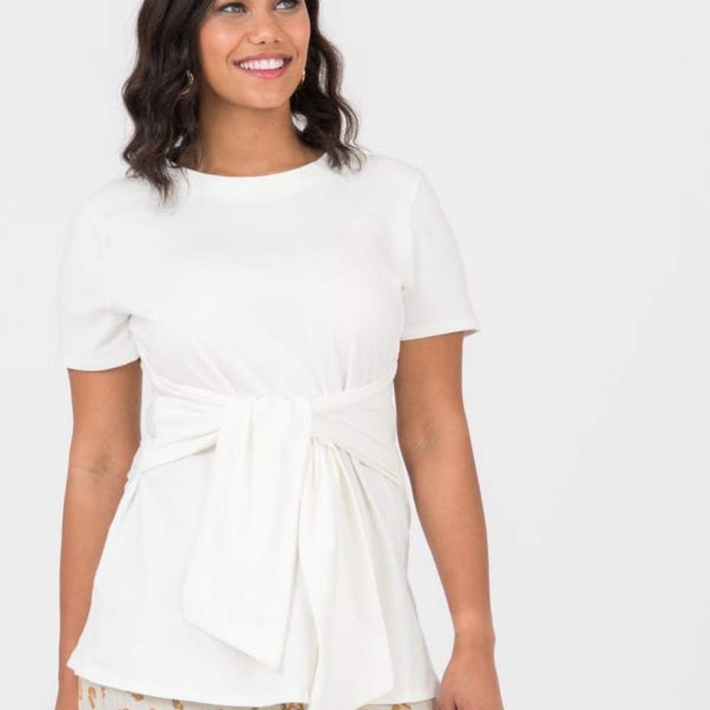 Agnes & Dora Ivory Side Seam Sash Top NWT